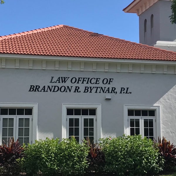 Снимок сделан в Law Office of Brandon R. Bytnar, P.L. пользователем Brandon B. 8/31/2020