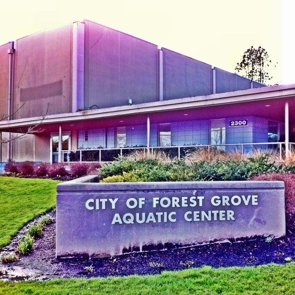 Forest Grove Aquatic Center - 2300 Sunset Dr