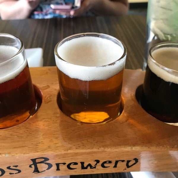 Foto scattata a Fort Collins Brewery &amp; Tavern da Rick A. il 5/15/2017