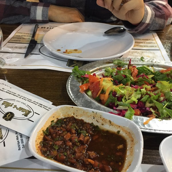 Das Foto wurde bei Kasr-ı Ala Restaurant von Durdane Ç. am 12/31/2019 aufgenommen
