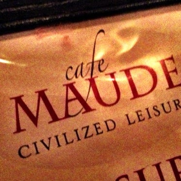 Foto diambil di Café Maude oleh Steven T. pada 11/26/2012