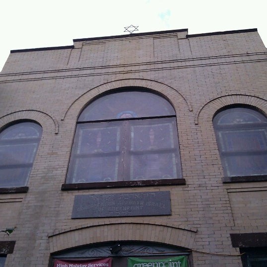Photo taken at Greenpoint Shul by Yahmeela S. on 9/29/2012
