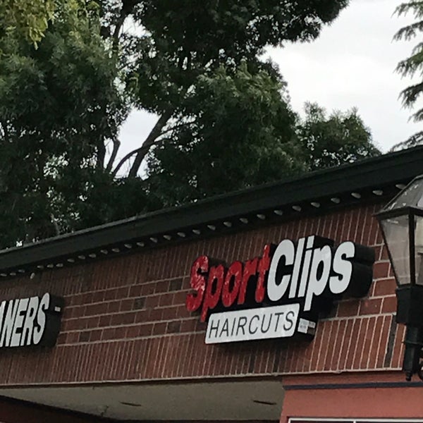 Sport Clips Haircuts of San Ramon Salon /