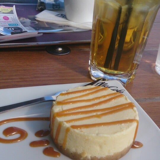 Mcdonald S Fastfood Restaurant In Atlantis