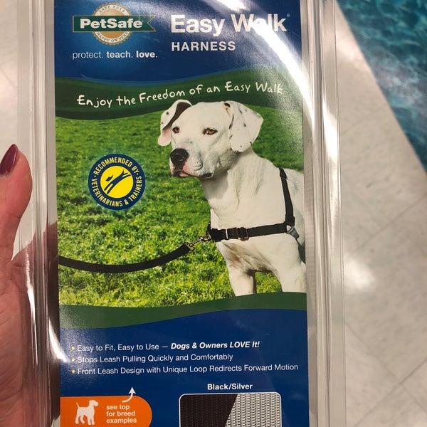 Petco Pet Supplies Store in Atlanta