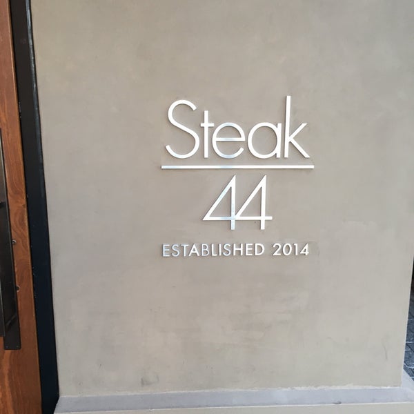 Das Foto wurde bei Steak 44 von Damao C. am 1/29/2017 aufgenommen