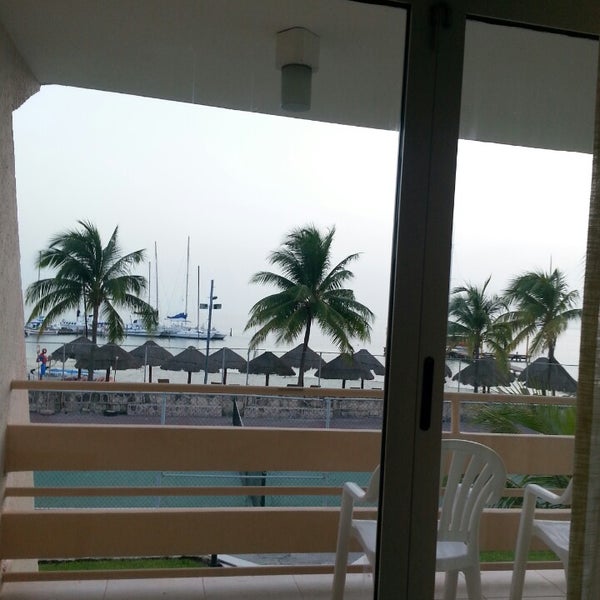 Снимок сделан в Ocean Spa Hotel пользователем Camila C. 7/4/2014