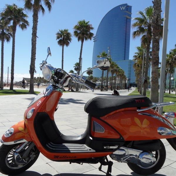 BEST RENT A SCOOTER La Sagrada Familia C/ Sicilia, 322