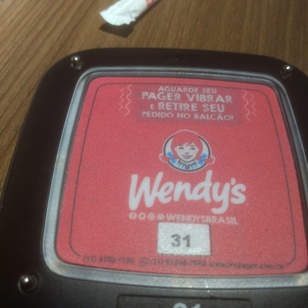 Photo taken at Wendy&#39;s by Cris M. on 10/20/2018