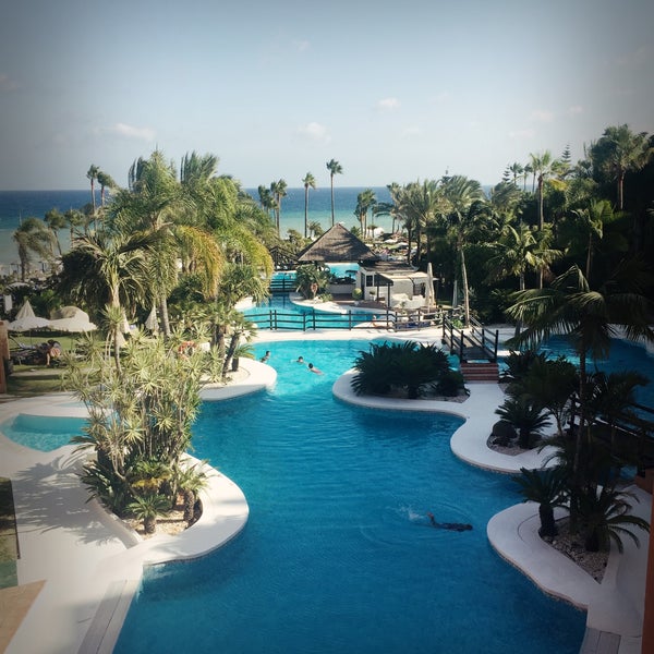 รูปภาพถ่ายที่ Kempinski Hotel Bahía โดย Sultan_Moh เมื่อ 8/13/2016