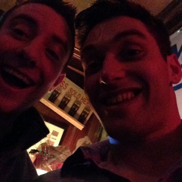 1/20/2013にAvery G.がMickey&#39;s Irish Pubで撮った写真