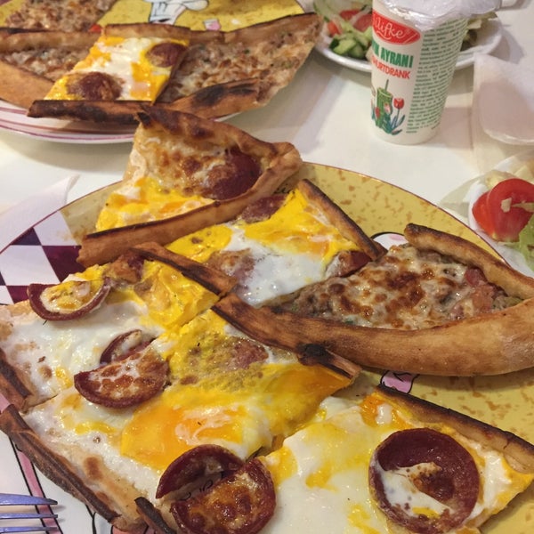 pizza Nasreddin pide SintJoost Haachtsesteenweg 77 Chaussée de Haecht