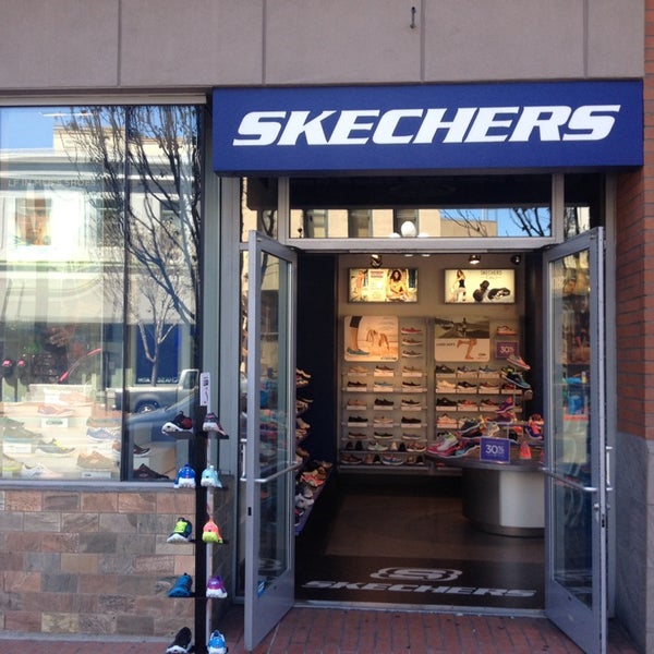 deeltje kan zijn matras SKECHERS Retail - Shoe Store in San Diego