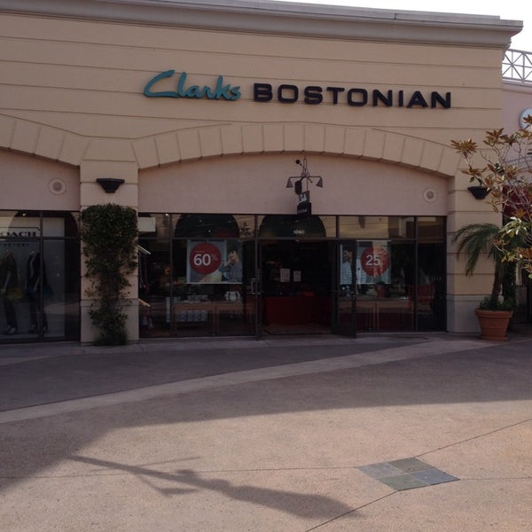 clarks outlet near me