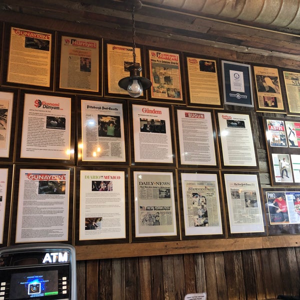 11/4/2019 tarihinde Brian Q.ziyaretçi tarafından Champion Pizza'de çekilen fotoğraf