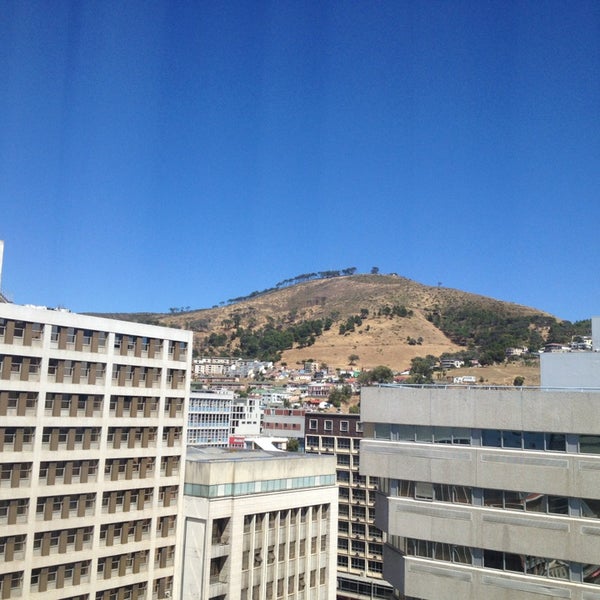 Снимок сделан в Holiday Inn Cape Town пользователем Wesley v. 1/28/2013