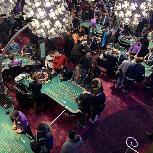 Foto tomada en The Hippodrome Casino  por Oleg T. el 1/26/2019