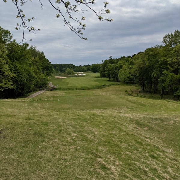 Снимок сделан в Hermitage Golf Course пользователем Jared S. 5/8/2021