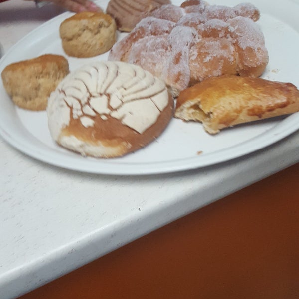 Panadería, pastelería y tortas La Michoacana Panadería