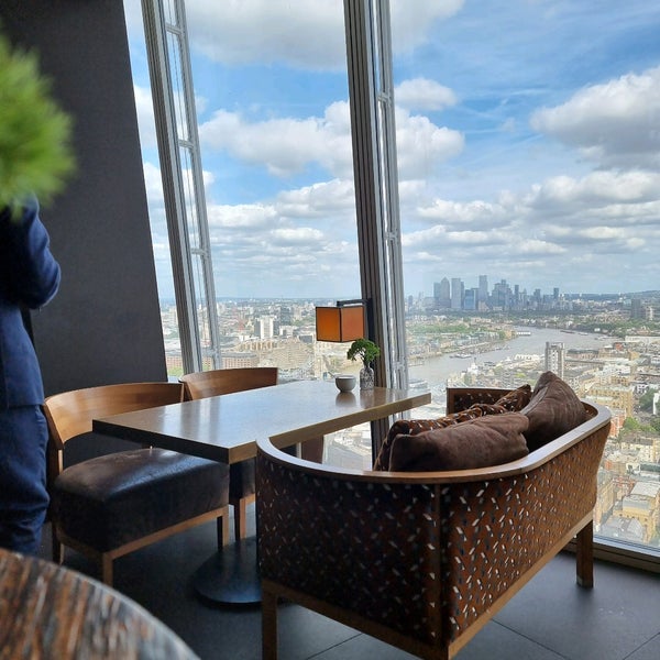 Photo taken at Oblix at The Shard by M A. on 5/21/2022