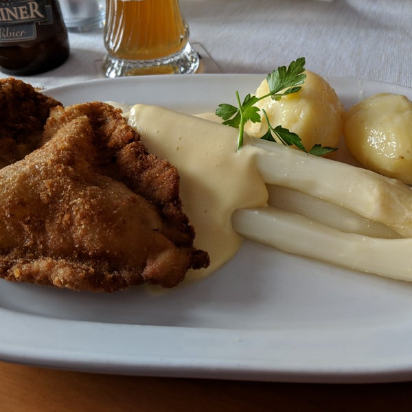 klement s german restaurant in berlin