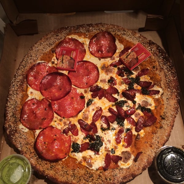 5/14/2014にNicky V.がBravo Pizzaで撮った写真