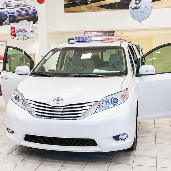 Clearwater Toyota Car Dealership