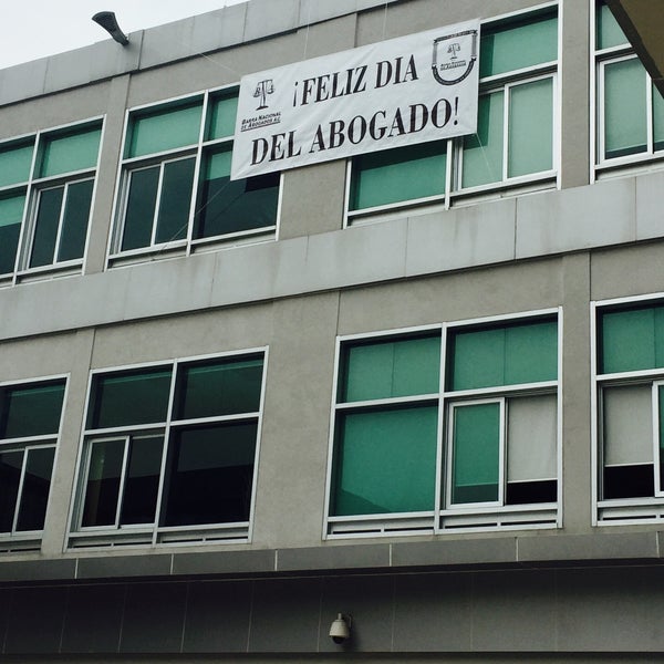 Foto tirada no(a) Facultad de Derecho de la Barra Nacional de Abogados por Gloria M. em 7/12/2016