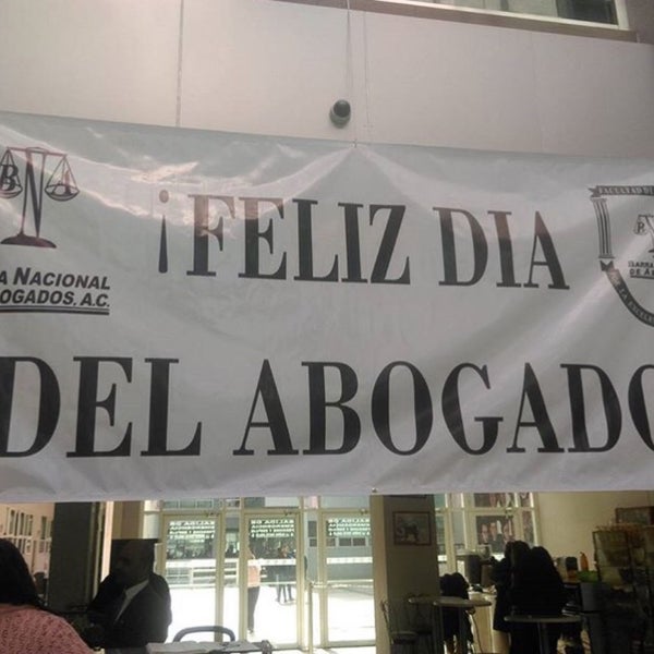 Foto tirada no(a) Facultad de Derecho de la Barra Nacional de Abogados por Gloria M. em 7/12/2017