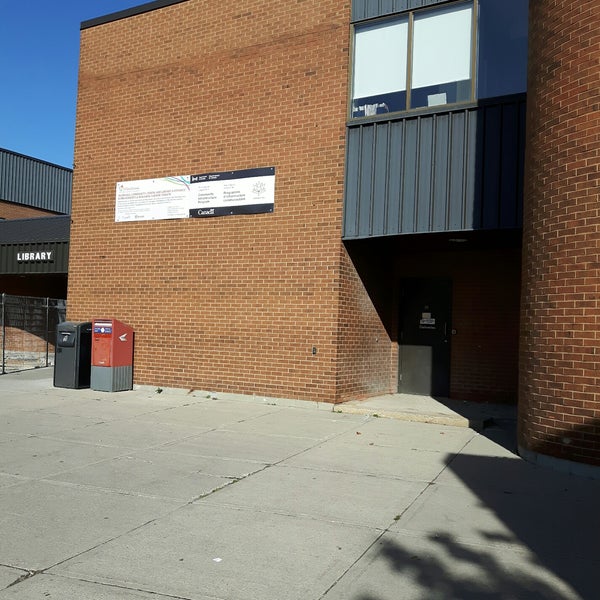 Photos at Thornhill Community Centre 14 tips