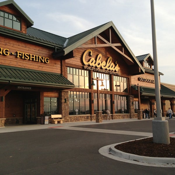 Cabela's - Sporting Goods Shop in Grandville
