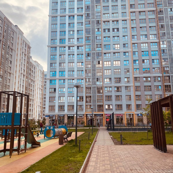 Life ботанический сад пр серебрякова 1 фото В Москве отреставрирован исторический объект суконная фабрика И. Г. Кожевников