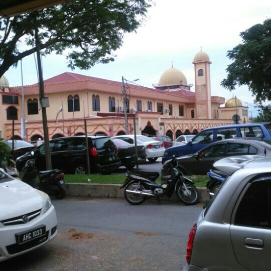 Photos at Masjid Sultan Yussuf - Mosque in Ipoh