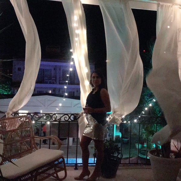 รูปภาพถ่ายที่ Evliyagil Hotel by Katre โดย Akpnr เมื่อ 9/21/2019