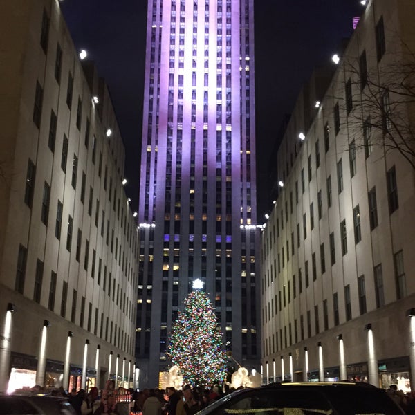 Photo taken at Rockefeller Center by Rebecca M. on 12/21/2014