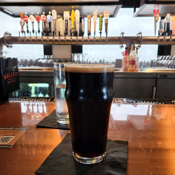 Gravity Taphouse Grille 27 tips from 884 visitors