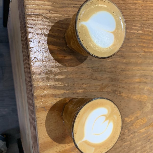 5/3/2019 tarihinde Devin B.ziyaretçi tarafından Spitfire Coffee'de çekilen fotoğraf
