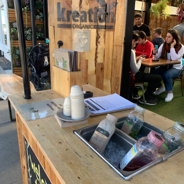Photo taken at Kreation Kafe/Juicery by Devin B. on 12/27/2019