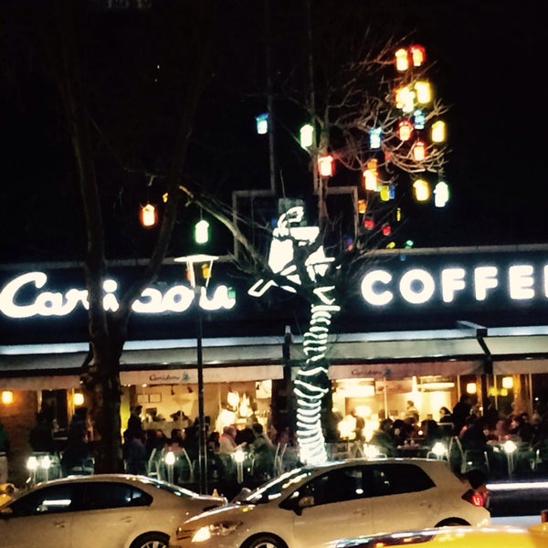 Das Foto wurde bei Caribou Coffee von M. am 2/25/2015 aufgenommen