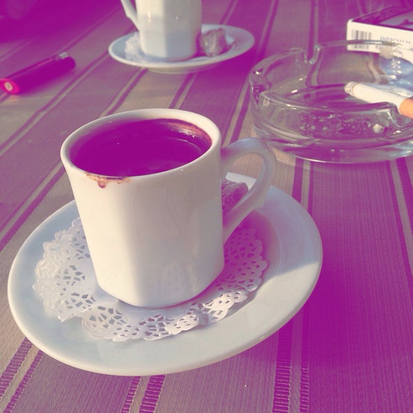 Das Foto wurde bei Salacak Cafe von Tuğba Ş. am 12/28/2014 aufgenommen