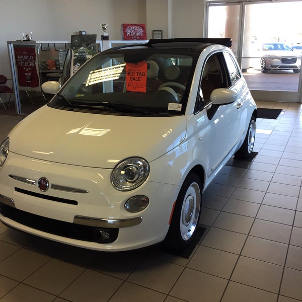 Hunter Dodge And Chrysler Car Dealership in Lancaster