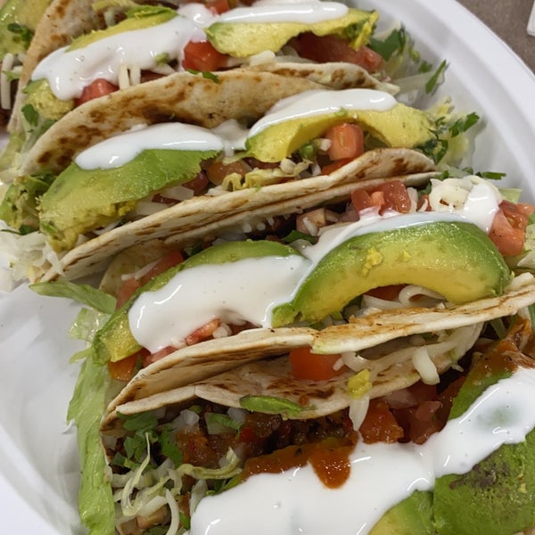 Tacos El Cunado Mexican Restaurant in Grand Rapids