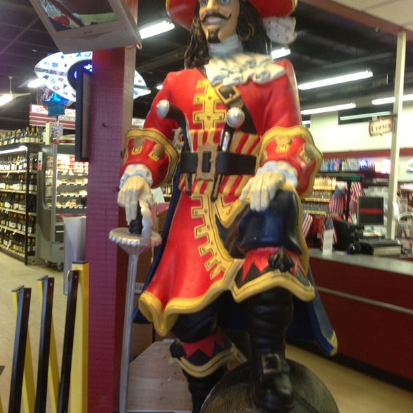 Joe Canal's Liquor Store in Rio Grande