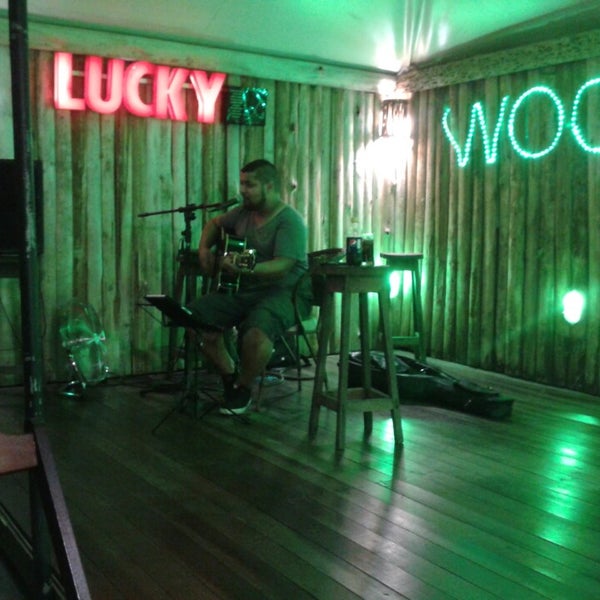 2/26/2014에 Leticia O.님이 Wood Bar &amp; Choperia에서 찍은 사진