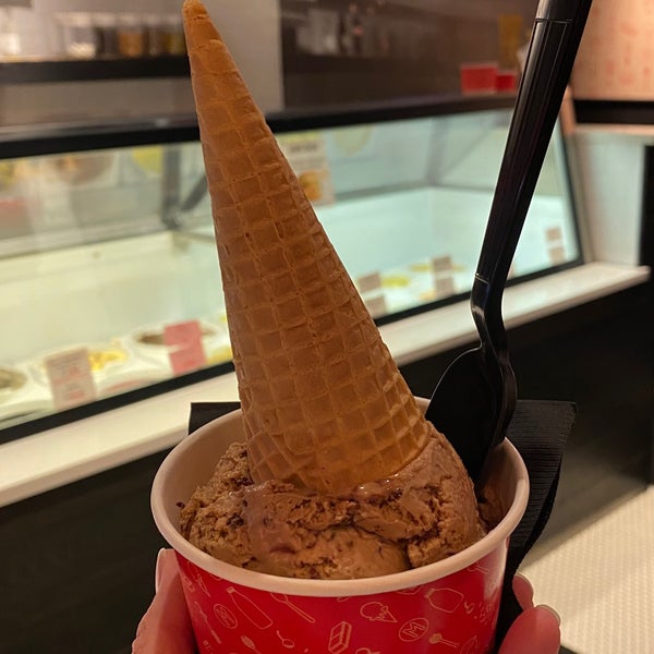 Milkjam Creamery Ice Cream Parlor in Minneapolis