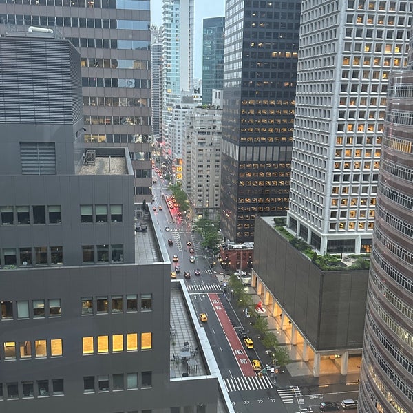 Photo taken at Courtyard by Marriott New York Manhattan/Midtown East by Crystal on 5/13/2024