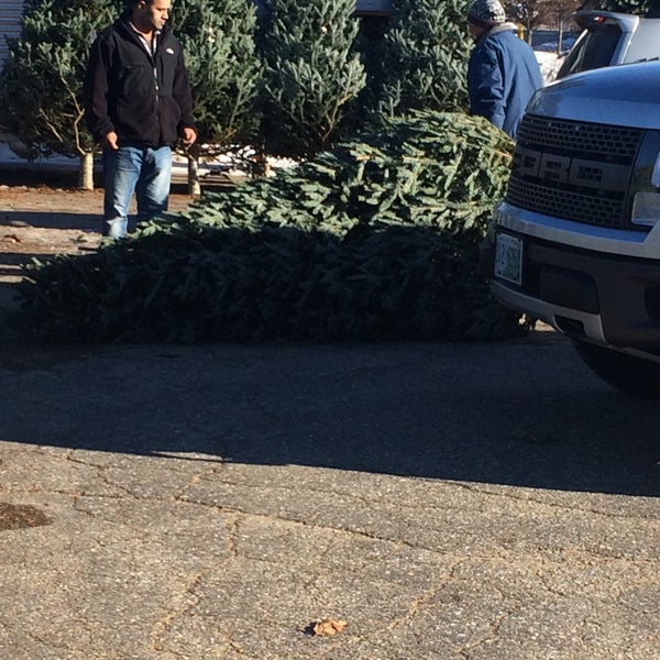 Liberty Hill Christmas Tree Farm Farm in Gilford