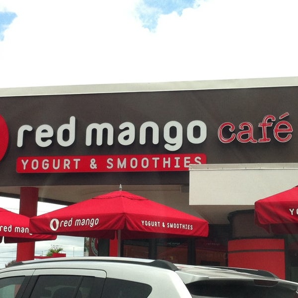 Das Foto wurde bei Red Mango Café, Intermetro (Plaza Puerto Rico) von Beri D. am 5/31/2014 aufgenommen
