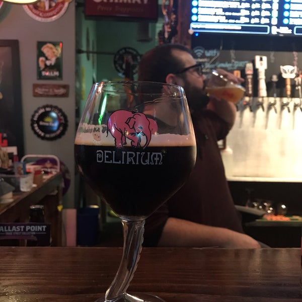 Photo taken at The Beer Growler by Todd M. on 11/8/2018