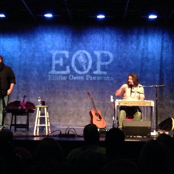 Foto diambil di Eddie Owen Presents at Red Clay Theatre oleh Todd M. pada 4/18/2014